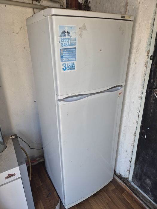 Холодилник атлант