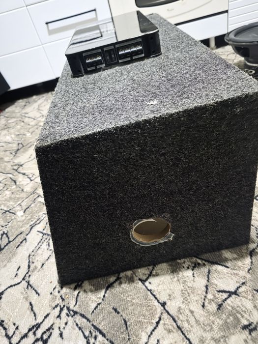 Stație subwoofer groundzero