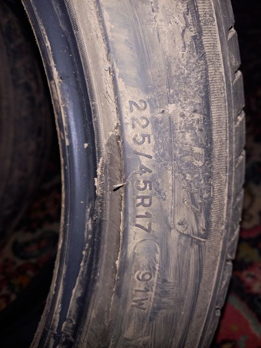 Продам б/у шина летней