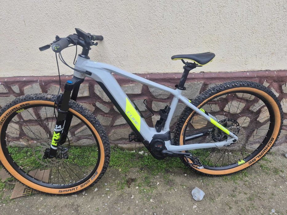 електрически Cube Reaction