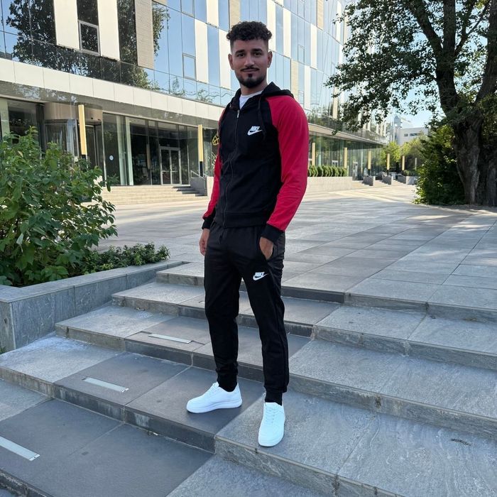 Trening rosu cu negru,unisex