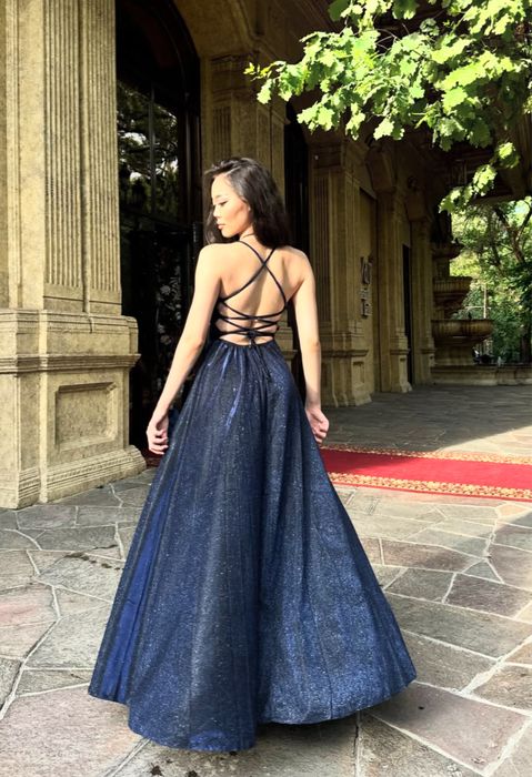 Платье на вечер