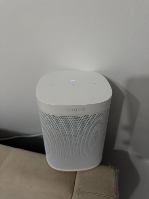 Sonos Beam gen 2 и Sonos One SL