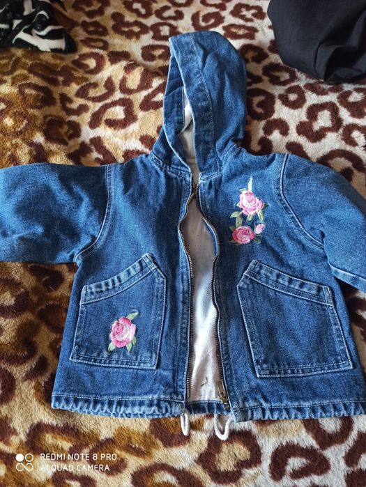 Продам куртку весна- осень.