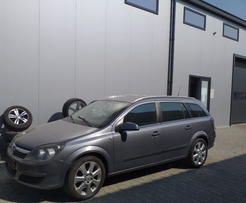 Dezmembram Opel Astra H,1.7 cdti,an fabr 2006