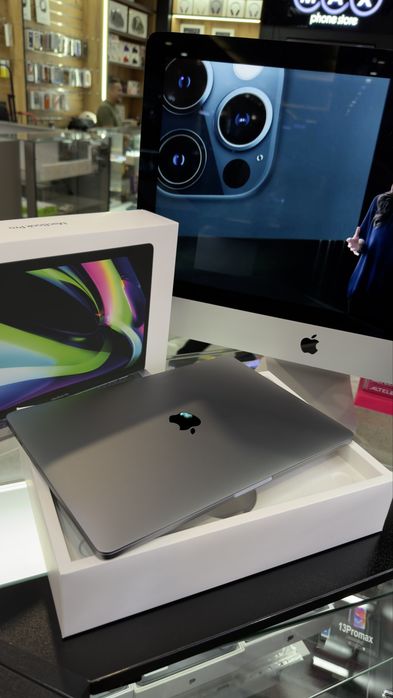 MacBook Pro 13 M2 8/256GB Gray