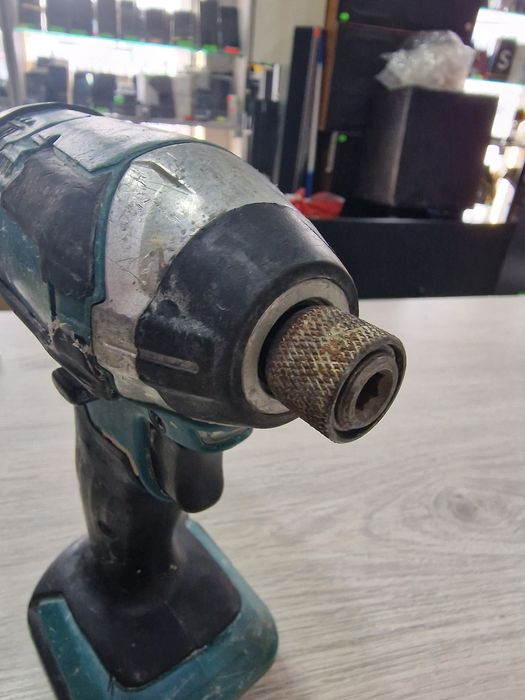 Акумулаторен ударен винтоверт - гайковерт Makita DTD154Z - 18V Li-Ion