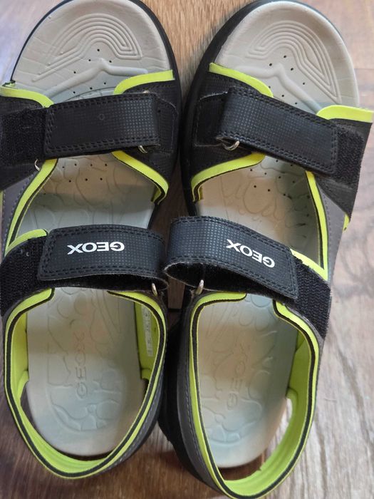 Детски сандали GEOX