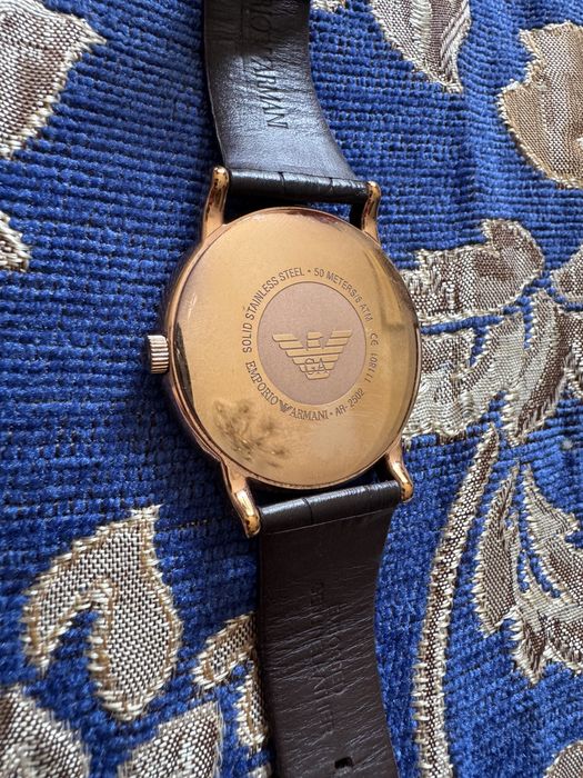 Наручные часы от Armani