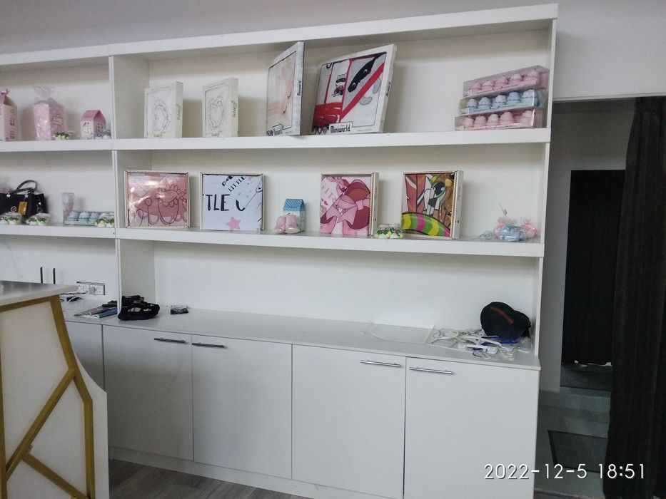 Шкаф из МДФ белого цвета