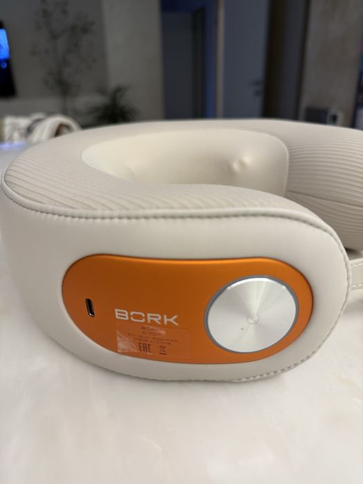 Bork масажер для шеи