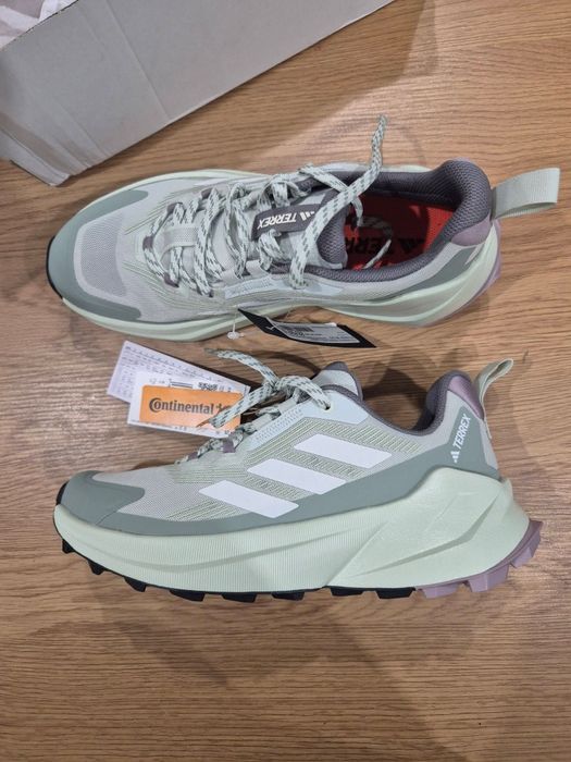 Нови чехли Adidas 39