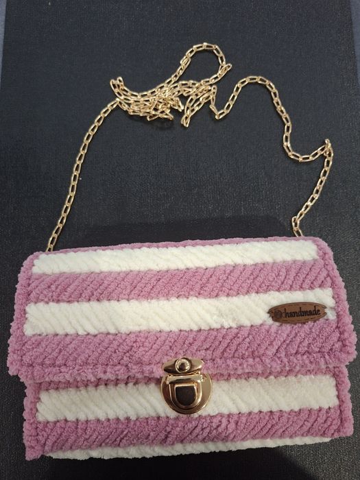 Чантички от плюшена прежда