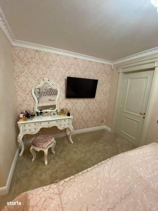 Pret Redus Lux Apartament cu 3 camere, 75mp, Filiasi