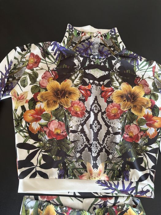 Клин и блуза на rich land butik