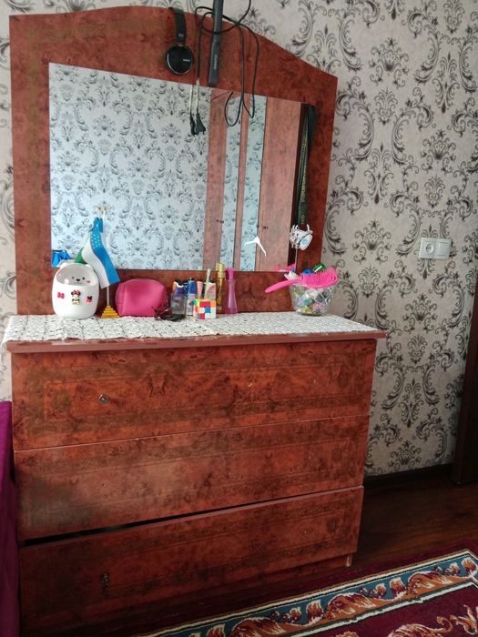Спальный гарнитур и шкаф