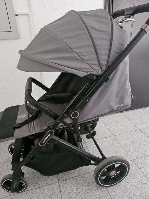 Коляска в отличном состоянии