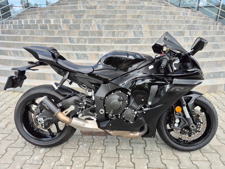 Yamaha R1 ABS 13700 km