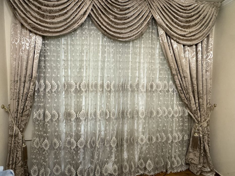 Занавеска-штора, тюль и партьеры