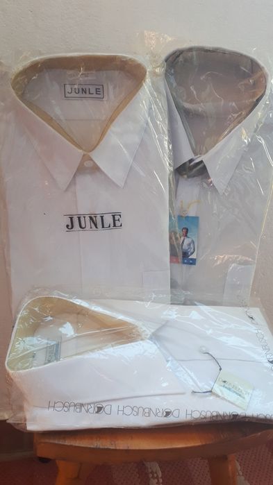 Cãmaşã albã pt bãrbați 30 ron bucata