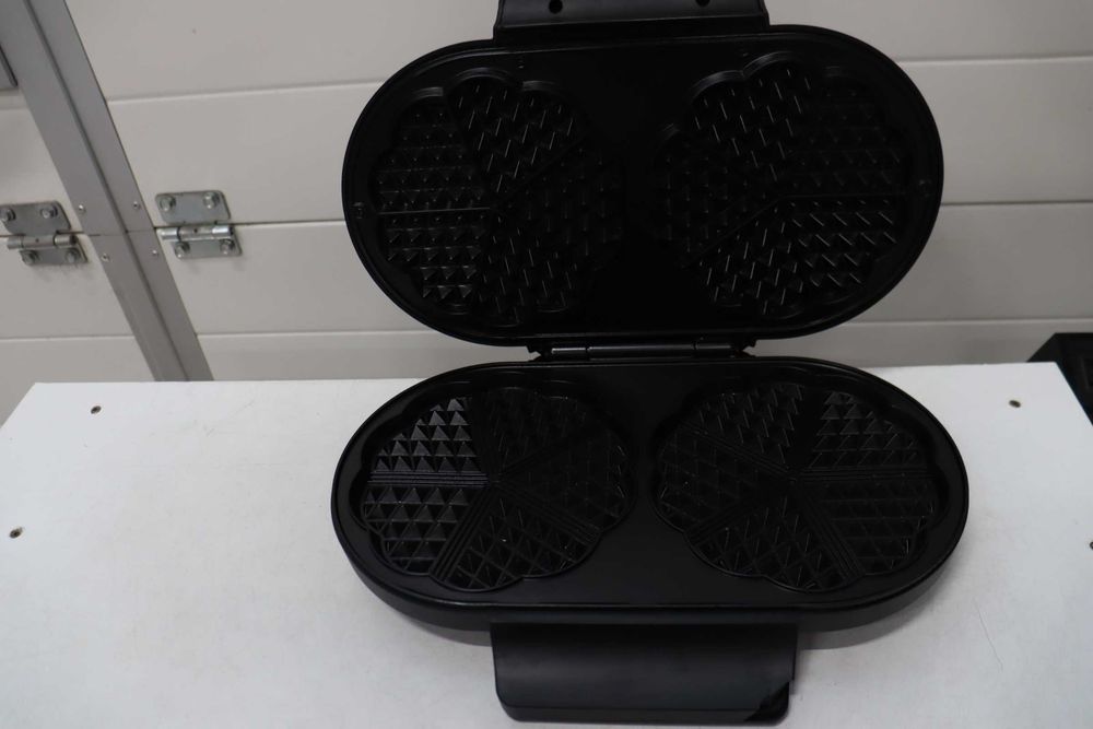 Гофретник Severin Double Waffle Maker, лек ДЕФЕКТ