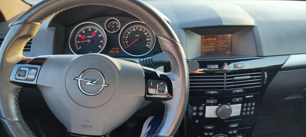 Vând Opel astra h sau schimb