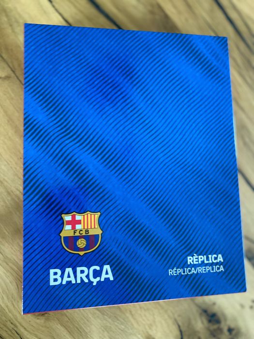 Оригинален детски екип на ФК Барселона, р-р 2 г.