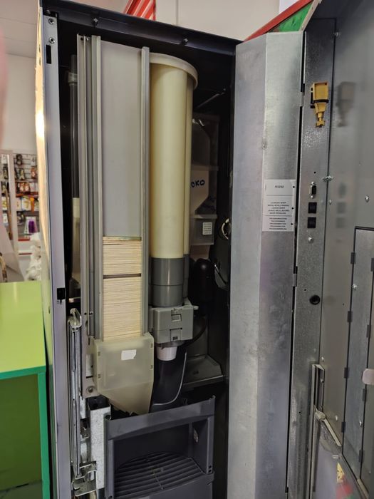 Кофе автомат! Продаються!