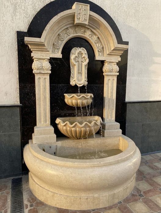 Фонтаны из натурального камня