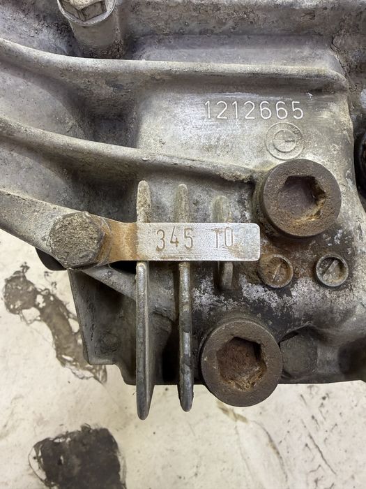 Редуктор на бмв е36