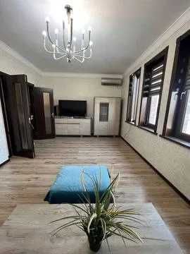 СРОЧНО Сдаётся коттедж 1 сотка на Циалковском новый Хай-Тек