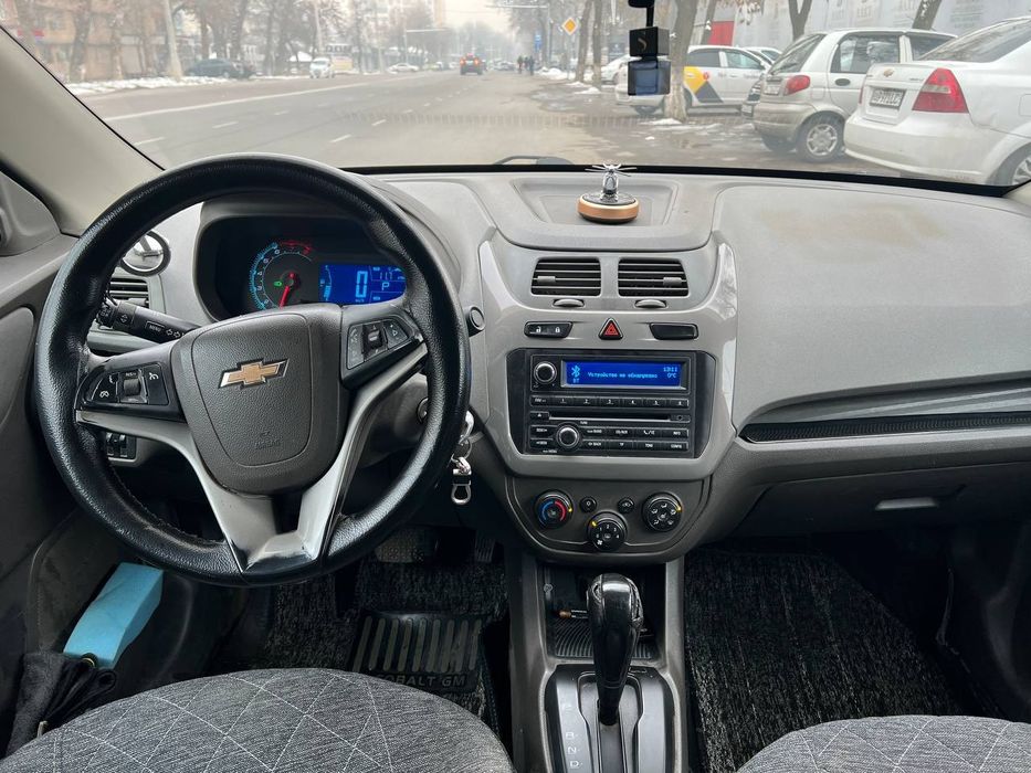 Cobalt 2015 avtamat SROCHNI SOTILADI