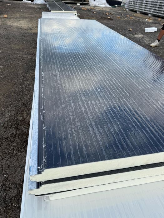 Panouri sandwich perete / acoperis din STOC  GRI ANTRACIT