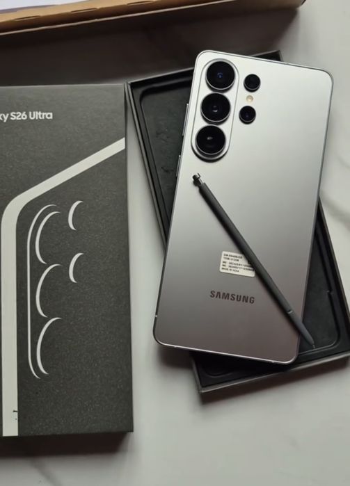 Samsung Galaxy S26 Ultra (512GB) - цвят Silver Shadow (сребърен), фабрично запечатан