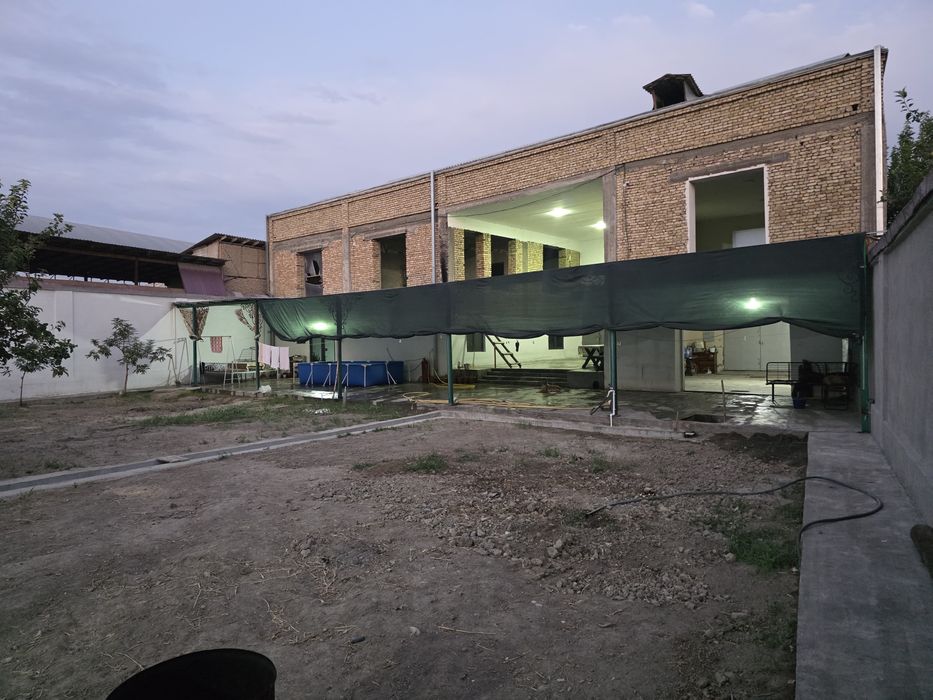 3мактабга етме 9сотих 70плита куйилган 120минг пишиг гишта курилган