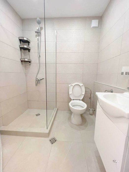 Дава се под наем Тристаен апартамент в София, Надежда 2 - 75 кв.м за 688.5 € - Снимка #8