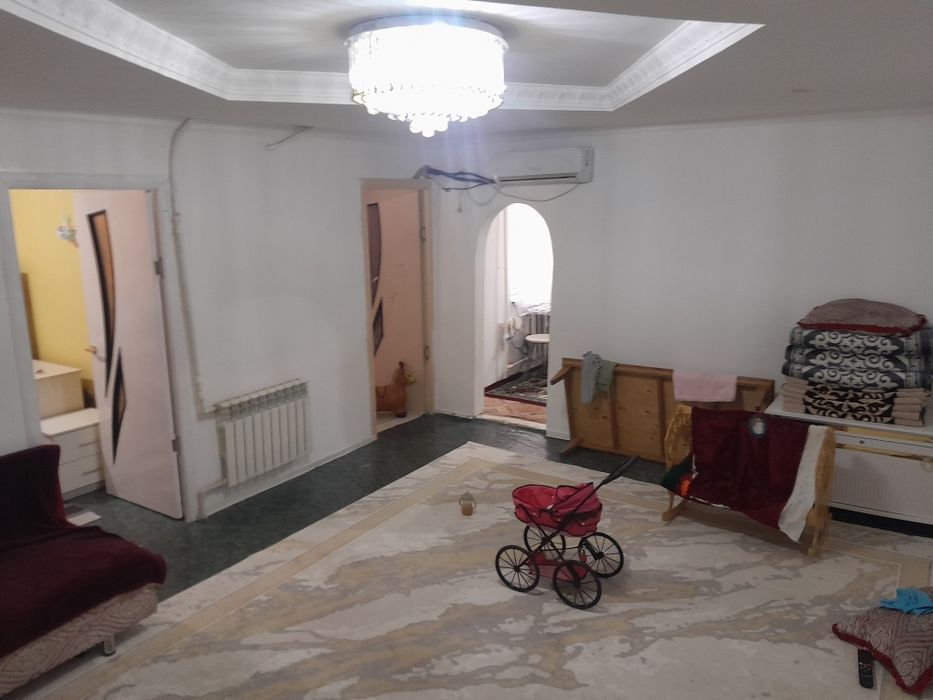 Продам квартиру Конаева 1/5