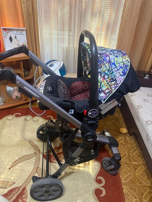 Carucior 3 în 1 Foppapedretti si un leagan electric