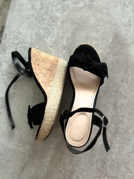 Продам бассоножки 38р