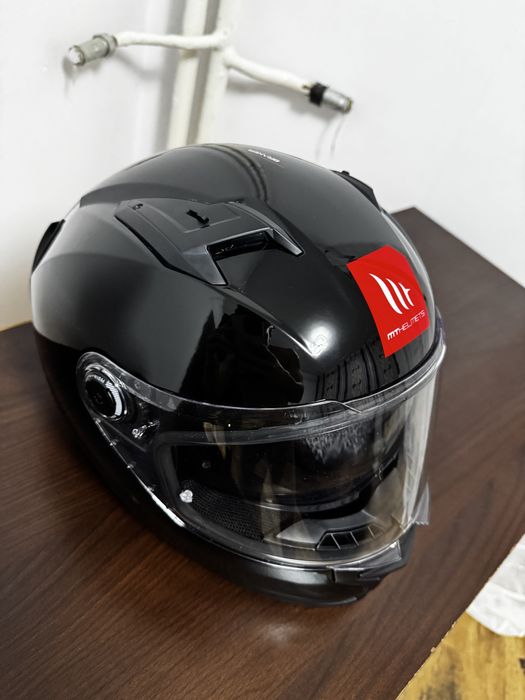 Vand casca moto MT marimea M !