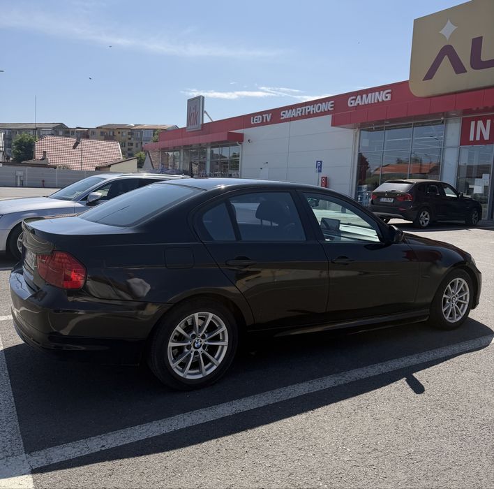 Bmw seria 3 E90 facelift
