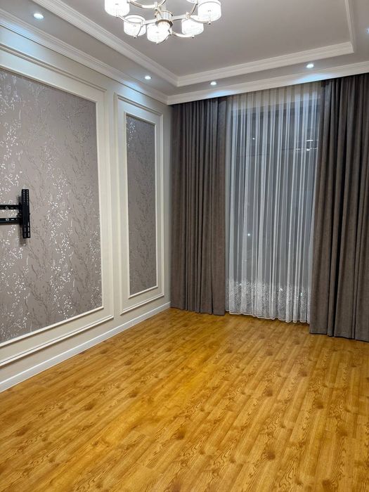 Срочно  сдаётся  квартира  Сергели 6 2 ком семя  на против  дехкан баз