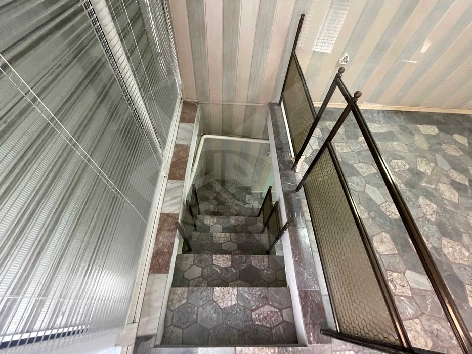 Продава се Офис в Пловдив, Кършияка - 63 кв.м за 985 €/кв.м - Снимка #4