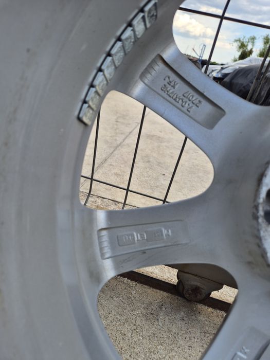 Джанти Autec 17 цола , 5х100 , 7j , et40 , 225/45/17 Vw Toyota Audi