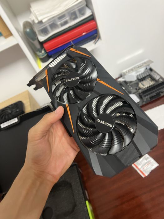 Gigabyte GTX 1060 3GB видеокарта