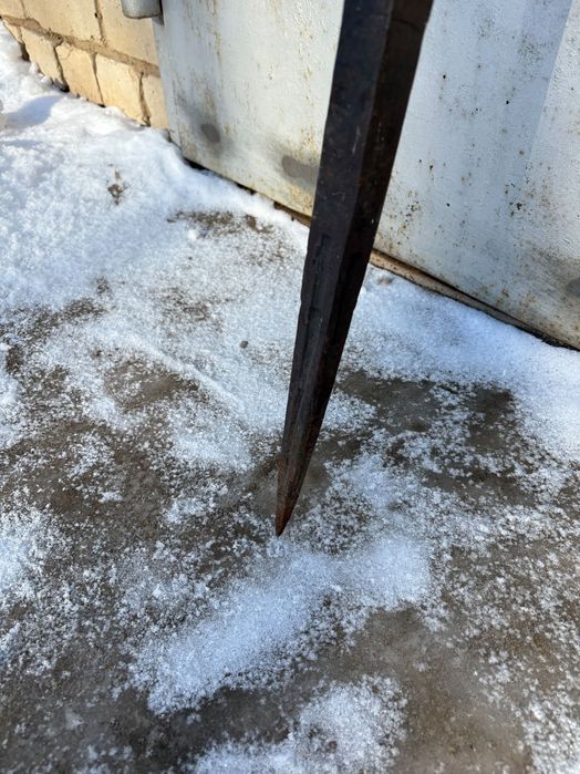 продается пешня для рыбалки