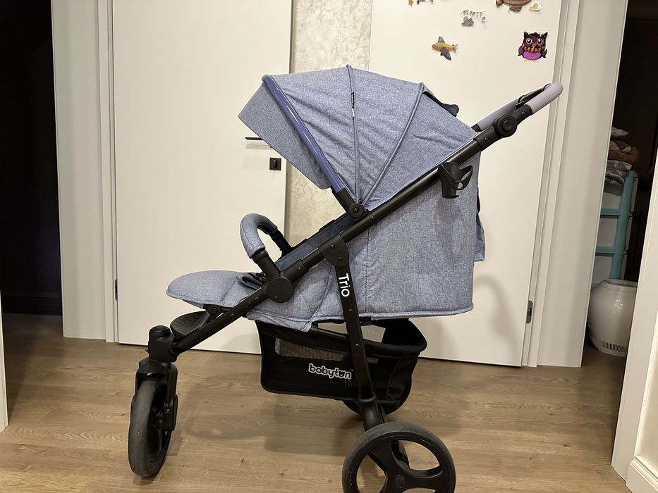 Коляска прогулочная