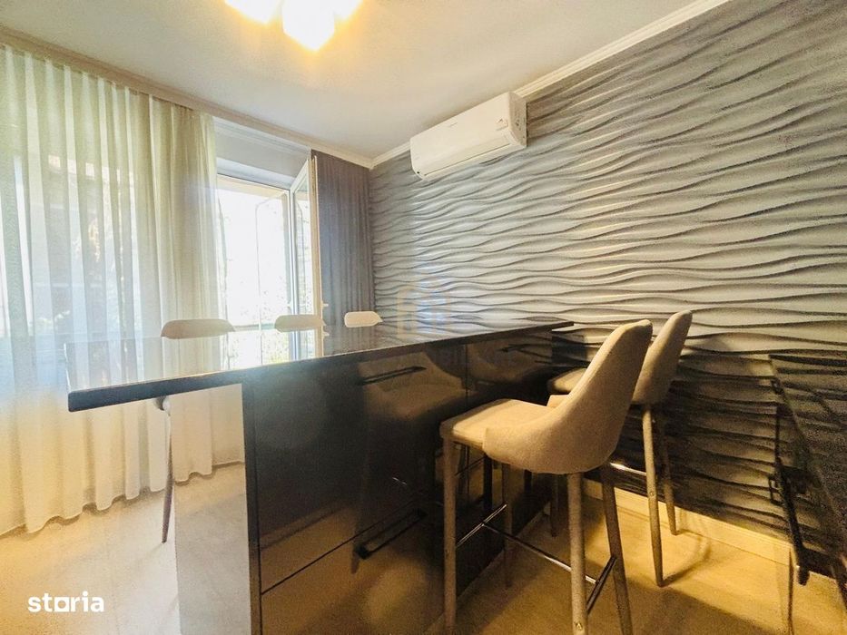 Apartament 3 camere de inchiriat zona Ultracentrala