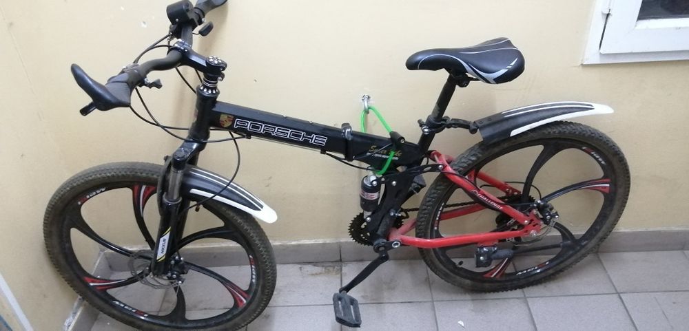 Велосипед почти не ездил. Срочно нужно продать! Покупал за 50 тысяч.