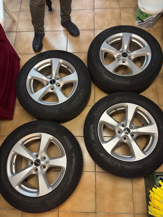 Vând jante 5x114,3 r17